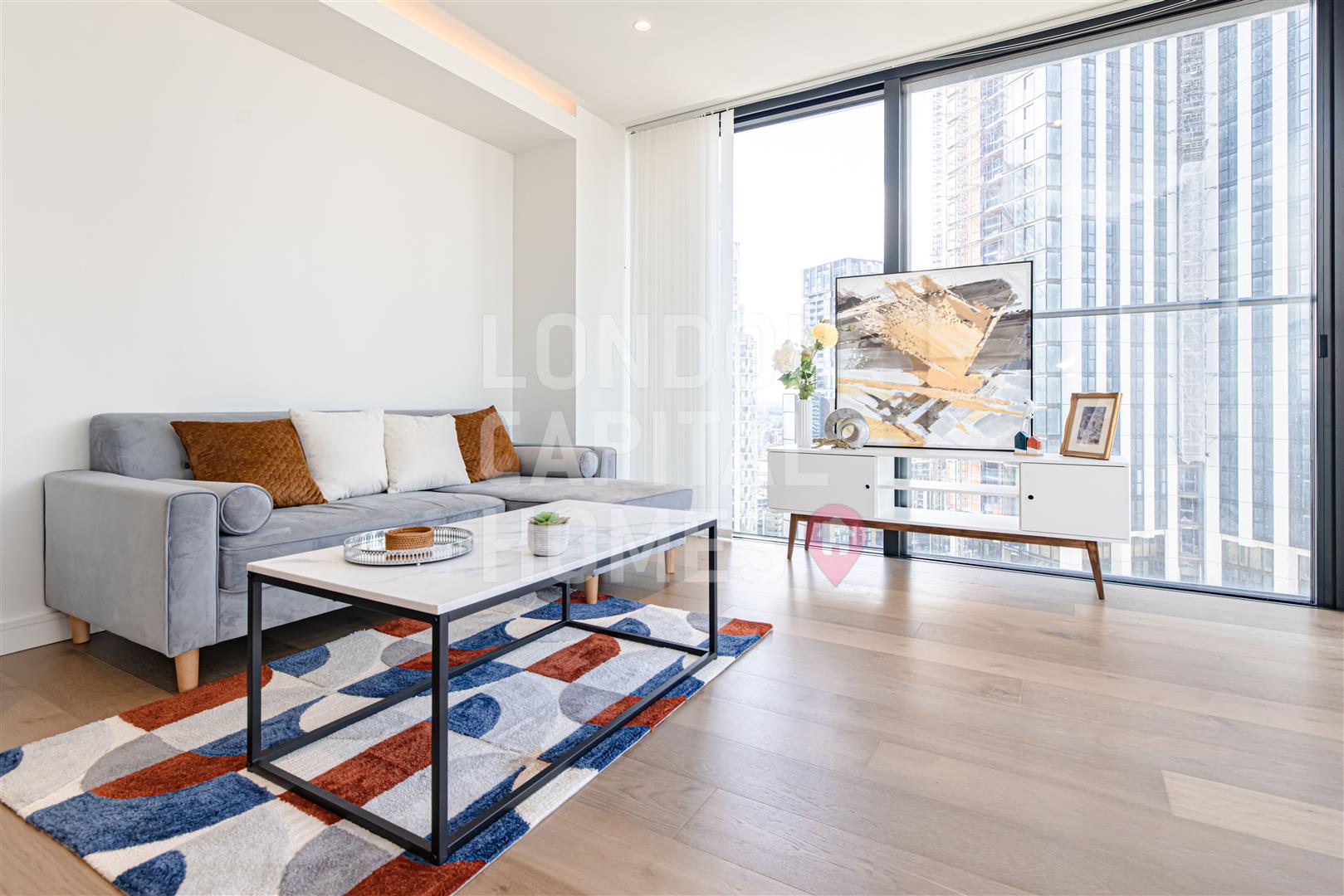 2 bed property in Hampton Tower, 75 Marsh Wall, London